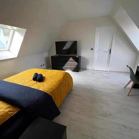 Avec Piscine A 10 Min Du Circuit Des 24h Du Mans *