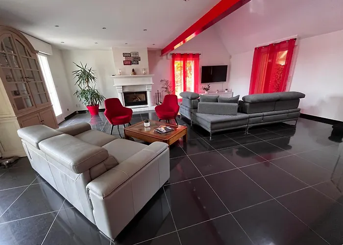 Avec Piscine à 10 Min Du Circuit Des 24h Du Mans *